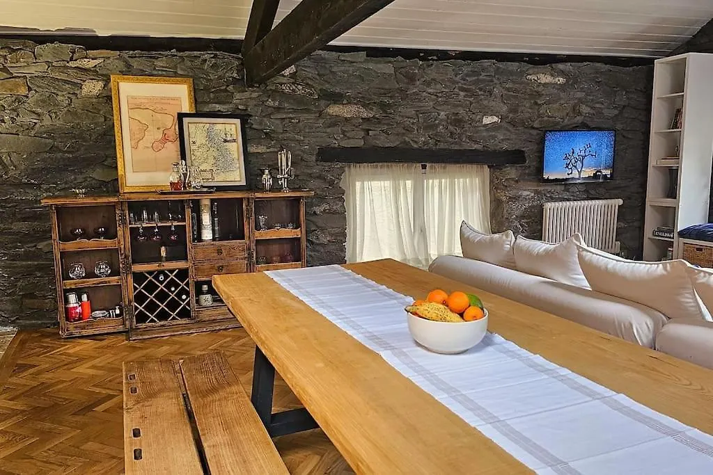 Exceptional Stone Mountain House Villa Saint-Michel-de-Maurienne 0*,